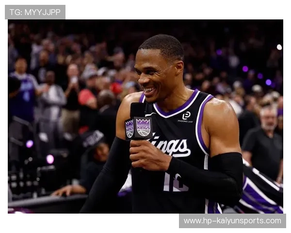 威少以底薪再取三双，打破79年纪录，威少一共拿了多少三双