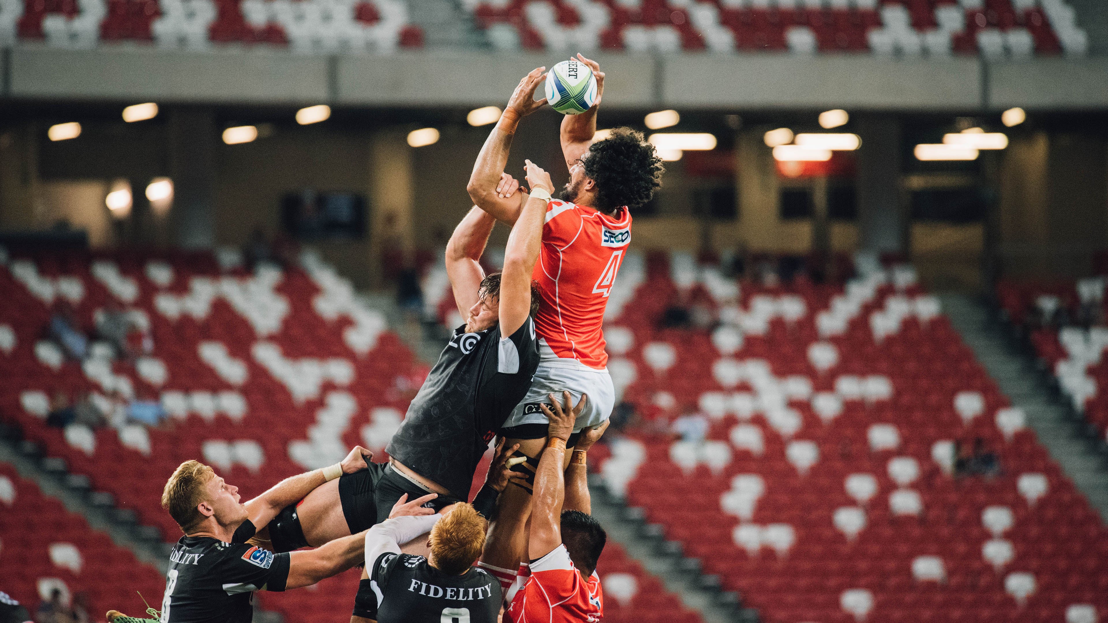 弗朗索瓦·斯图尔特:经验丰富的中场,南非队强大防线的幕后推手