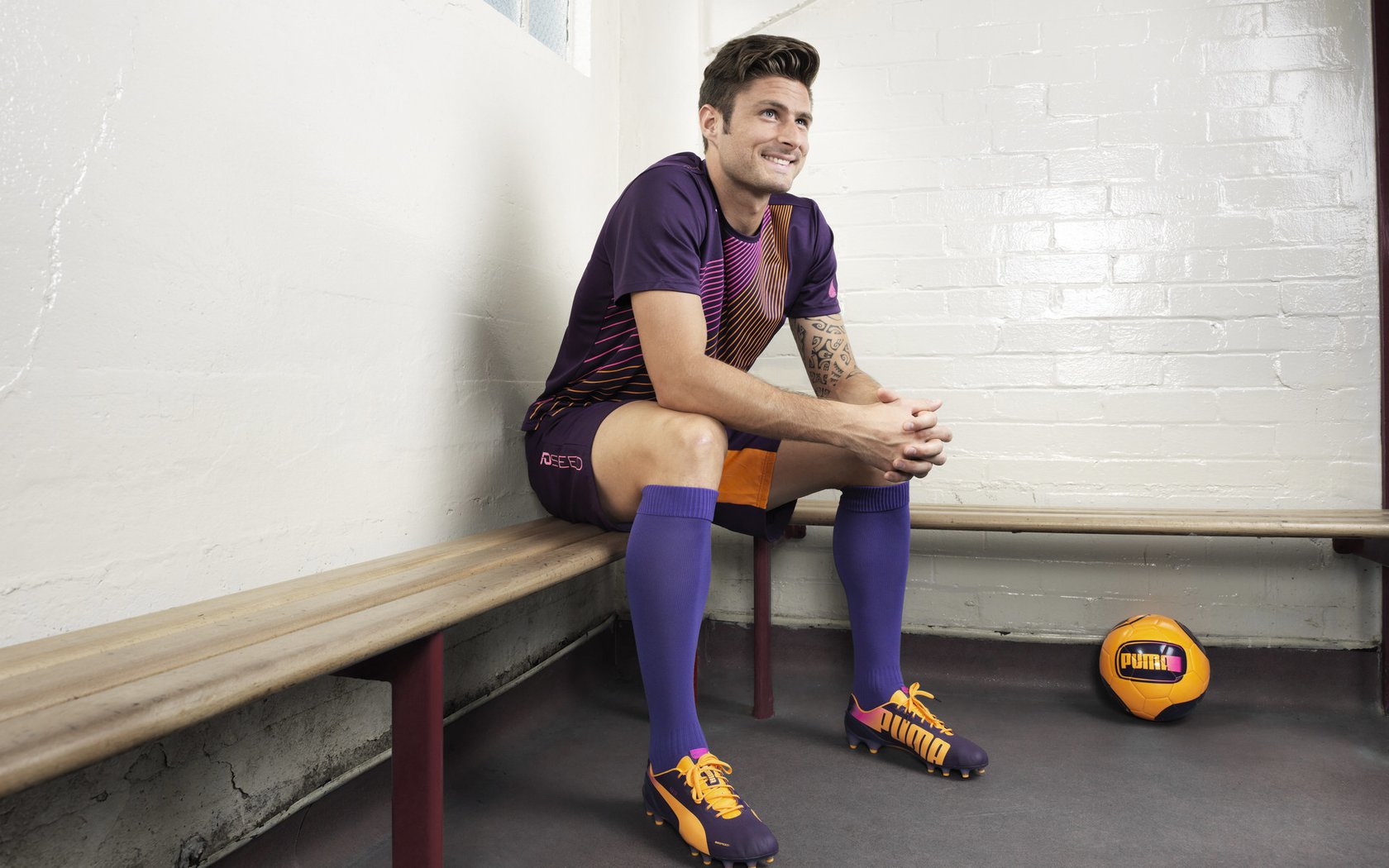 足球联赛直播平台用户数据创新高，足球主播平台